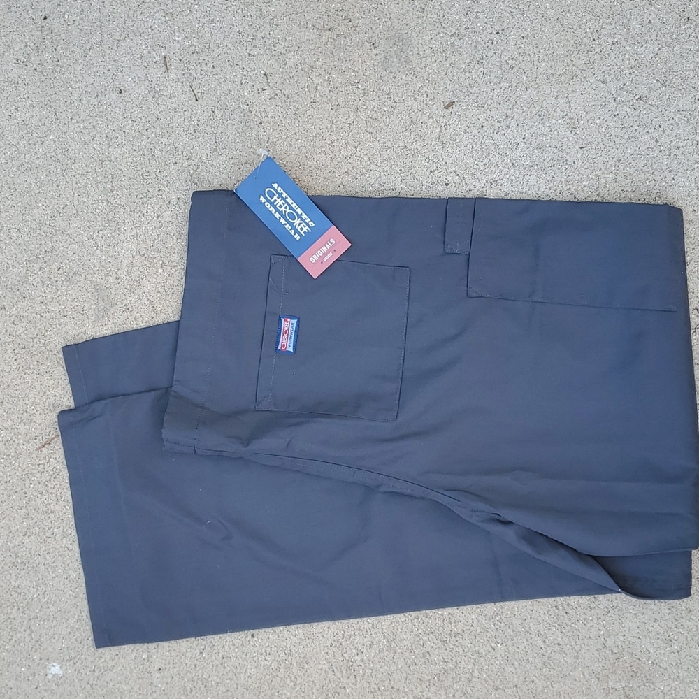 NWT-CHEROKEE SCRUBS